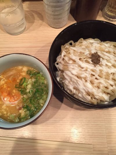 Komugi to niku momo no ki