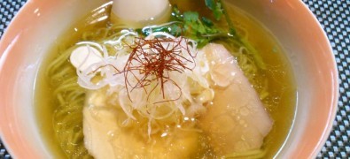 BumBunBlauCafe with BeeHive