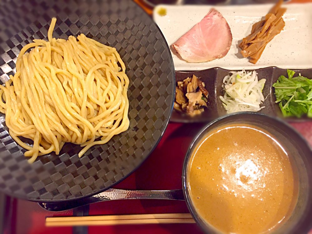 Nidaime Menya Akimoto