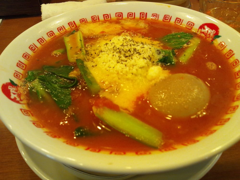 太陽のトマト麺