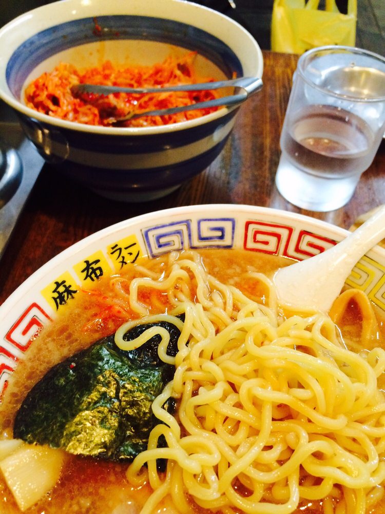 麻布ラーメン本店