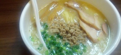 らーめん つけめん 鶏の穴 白山店