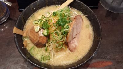 Ra ̄ men Sho Man'yū